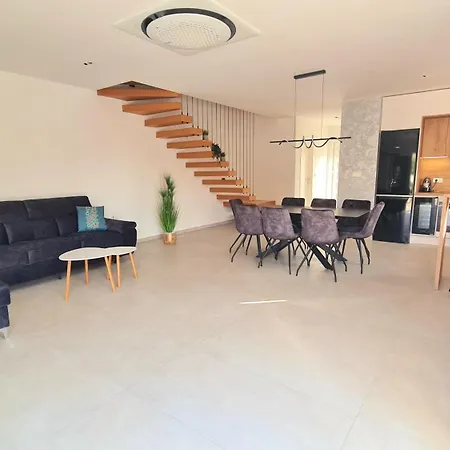 Villa S&l Vodice *