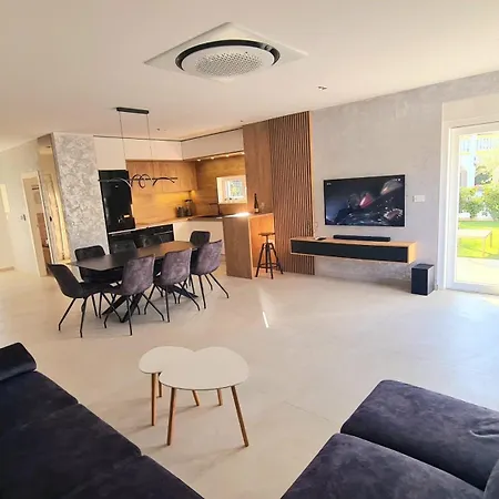 Вилла S&l Vodice *