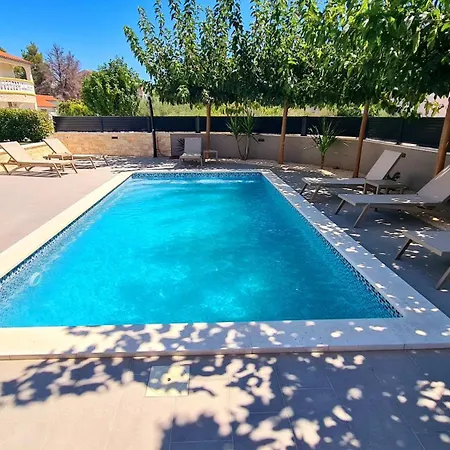 S&l Vodice Villa Srima