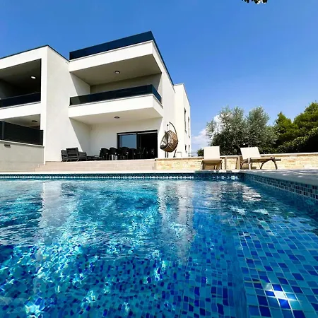 S&l Vodice Villa