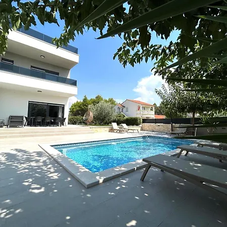 S&l Vodice *
