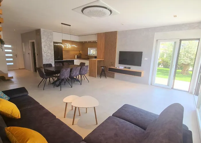 S&l Vodice Vila Srima